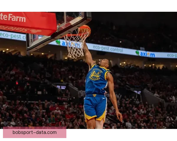 科尔谈梅尔顿拇指伤困扰第三节表现再次失常